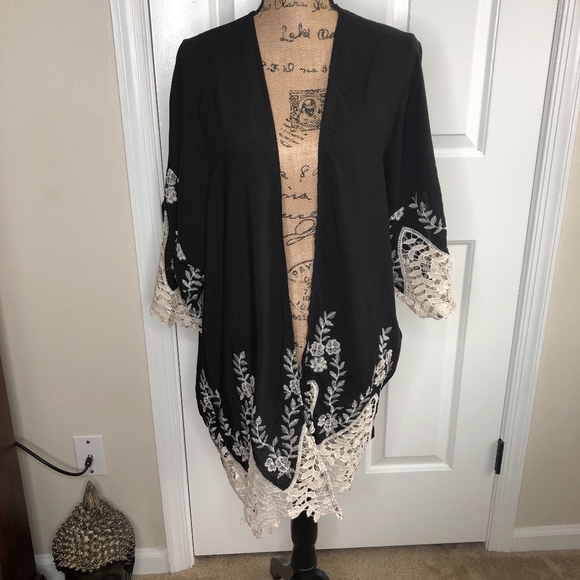 Cejon Jackets & Blazers - Cejon Lace Trim Black Ivory Kimono NEW! Cejon Jackets & Blazers - Cejon Lace Trim Black Ivory Kimono NEW!